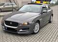 Jaguar XE XE 2.0 D E-Performance R-Sport Grijs - thumbnail 3