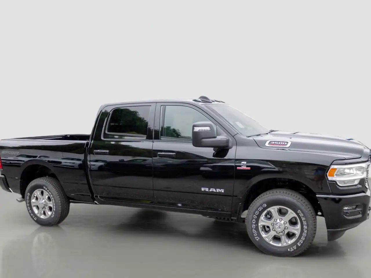 RAM 3500 снимка RAM 3500
