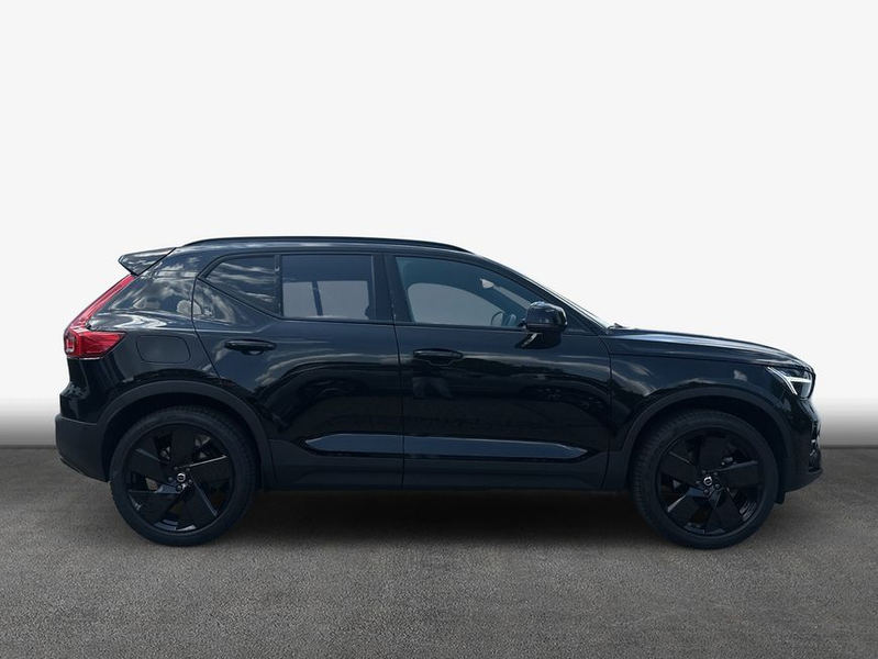 Volvo XC40 XC40 B3 B DKG Plus Black Edition — photo 5