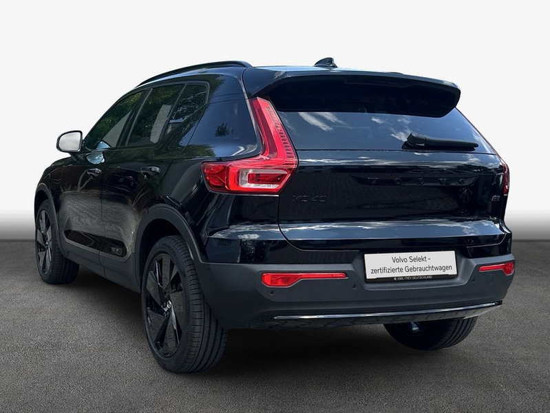Volvo XC40 XC40 B3 B DKG Plus Black Edition — photo 2