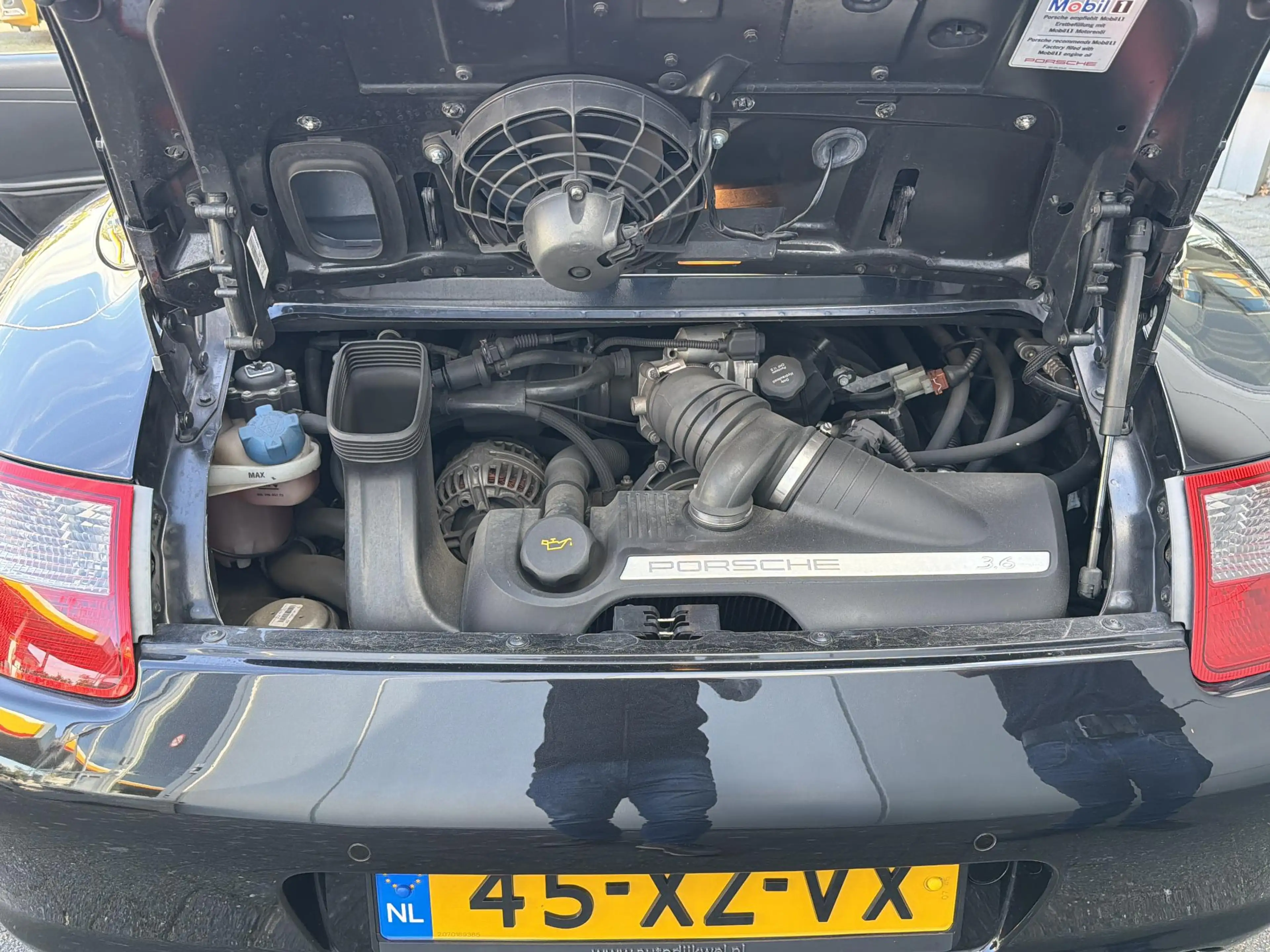 Porsche 997 Cabrio 3.6 Carrera — photo 16
