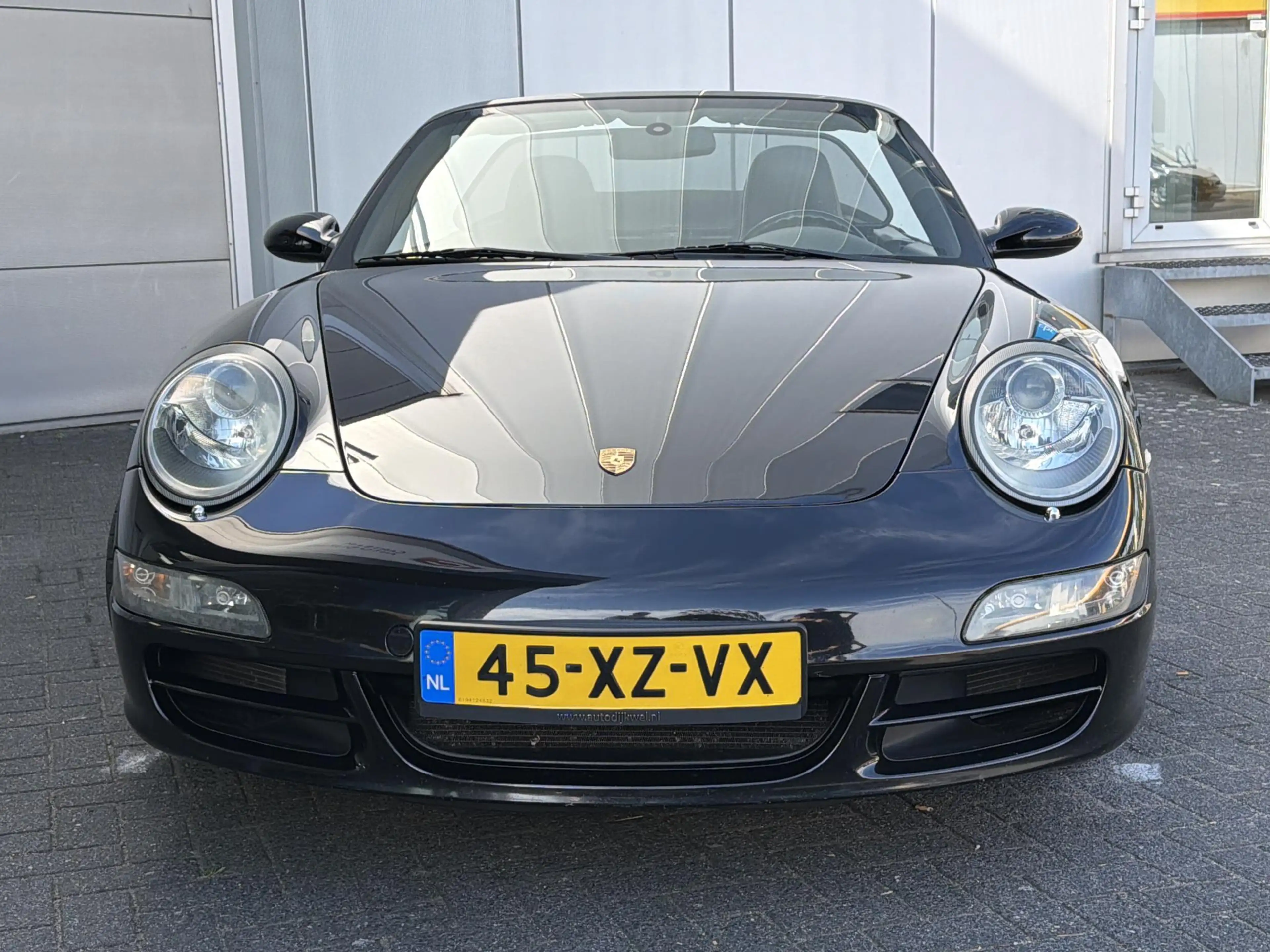 Porsche 997 Cabrio 3.6 Carrera — photo 4