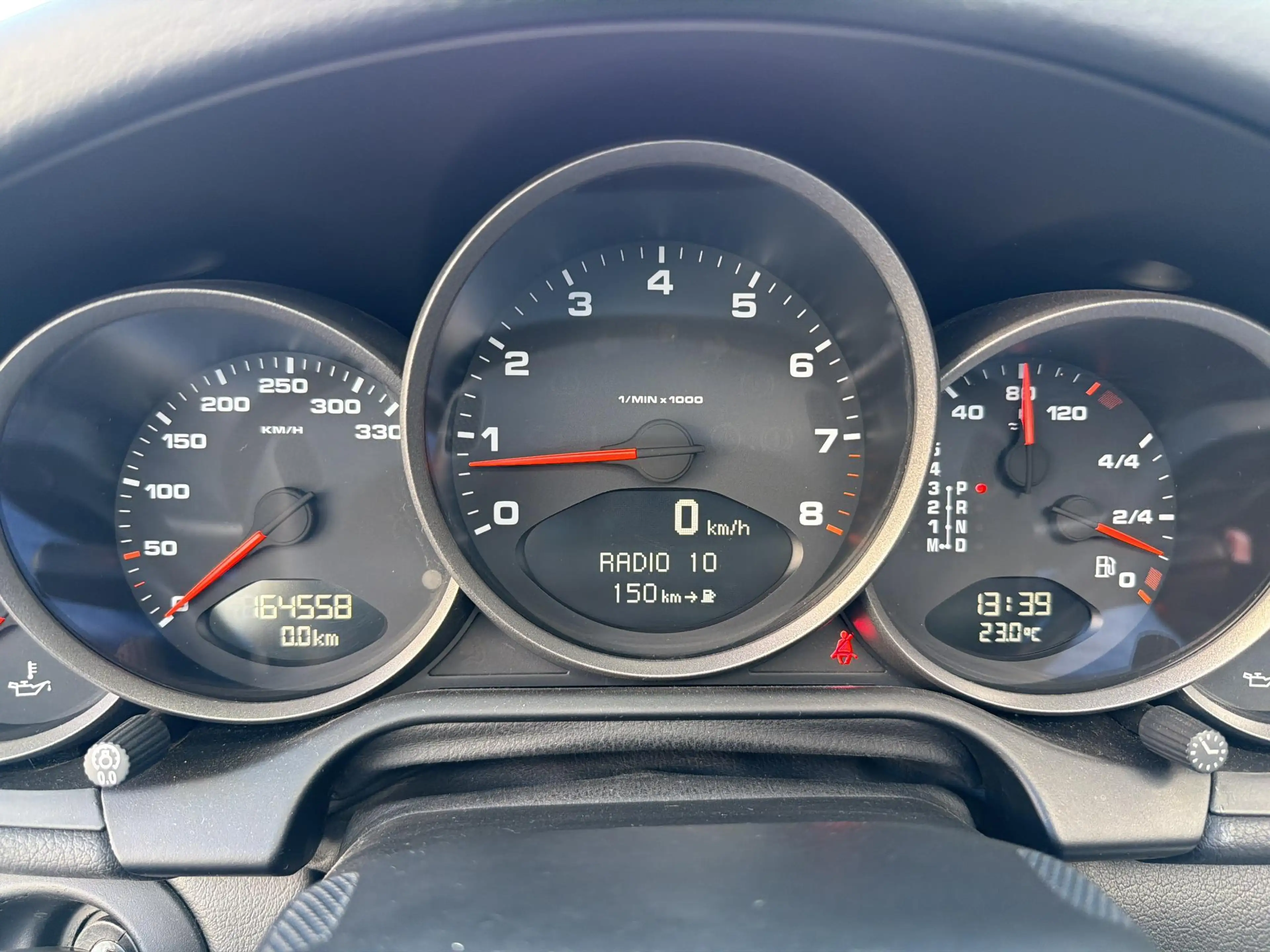 Porsche 997 Cabrio 3.6 Carrera — photo 10