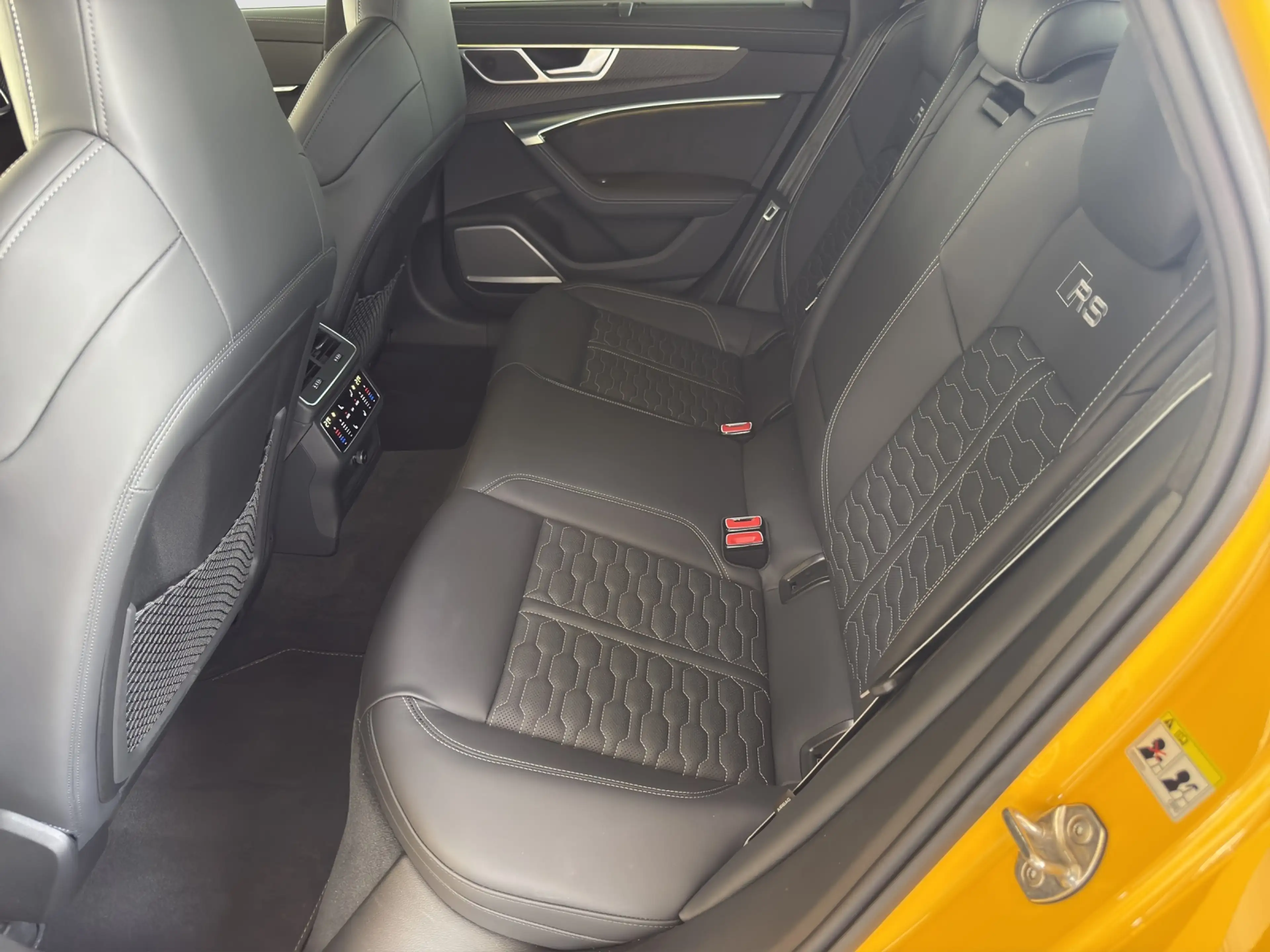 Audi RS6 RS 6 Avant 4.0 TFSI qu KERAMIK/PANO/UPE 188.934 — photo 12