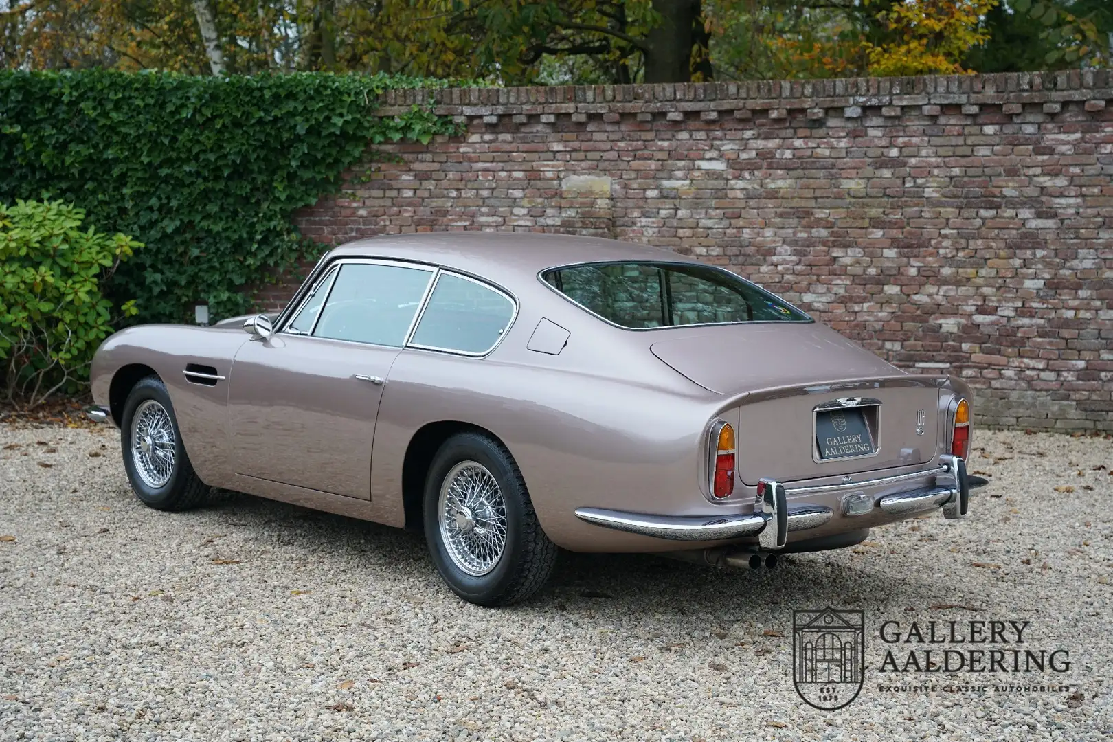 Aston Martin DB DB6 Factory left hand drive DB6, factory aircondit Grigio - 2