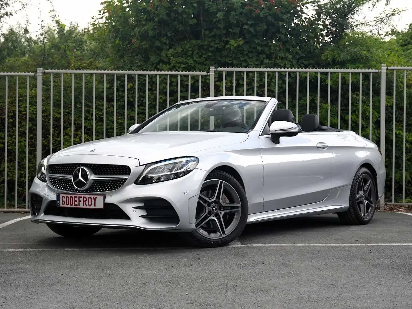 Mercedes-Benz C 180 Cabriolet Argent - 2