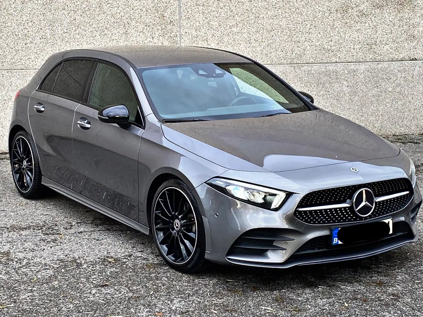 Mercedes-Benz A 200 Amg-line/Nightpack/Automaat/1J garantie Gris - 2