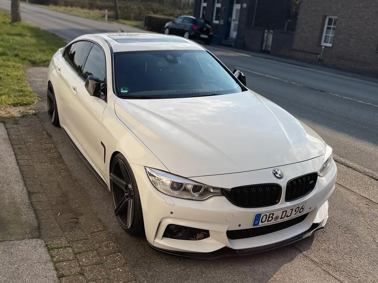 BMW 440 4er Gran Coupe 440i Gran Coupe Sport-Aut. M Sport — photo 1 of 4