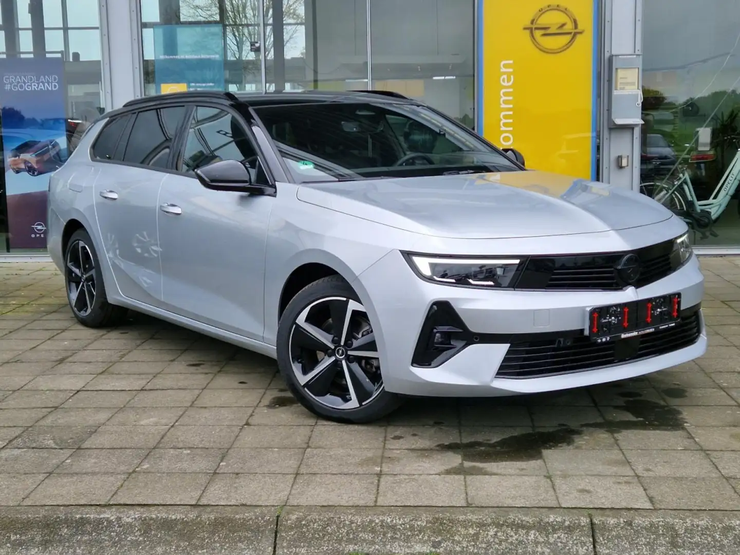 Opel Astra ST GS **Alcantara/Sitzhzg/Kamera 360** Silber - 2
