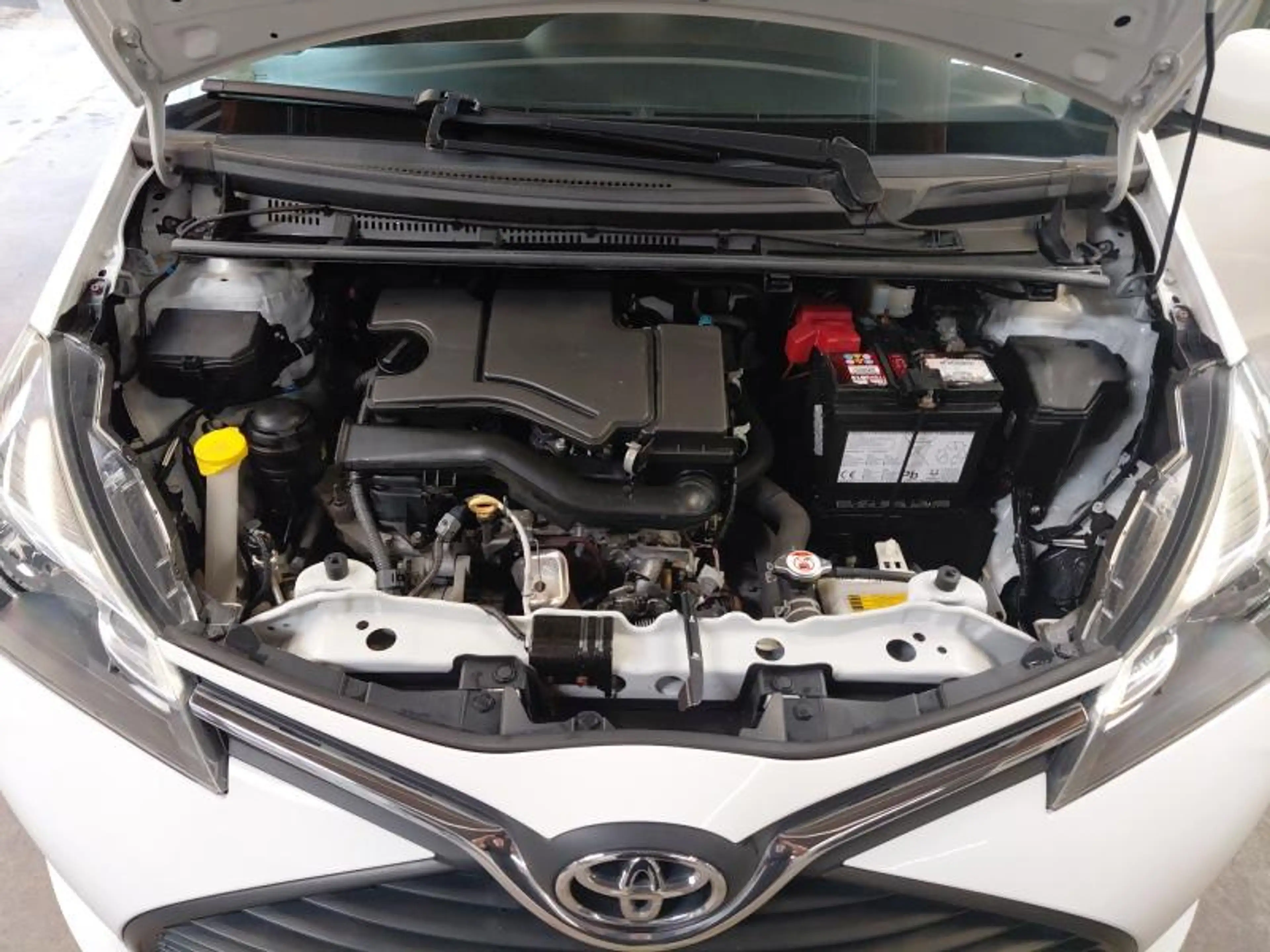 Toyota Yaris Active & Pack Live2 — photo 20