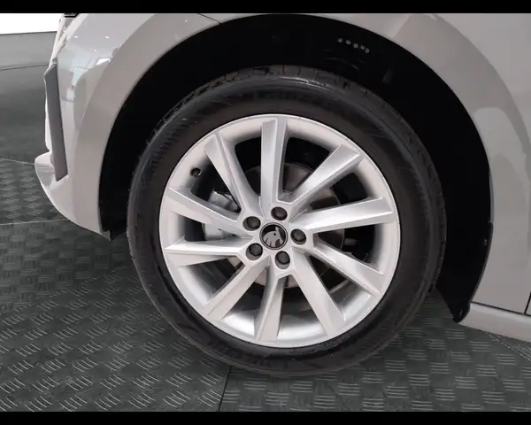 Skoda Scala view 9