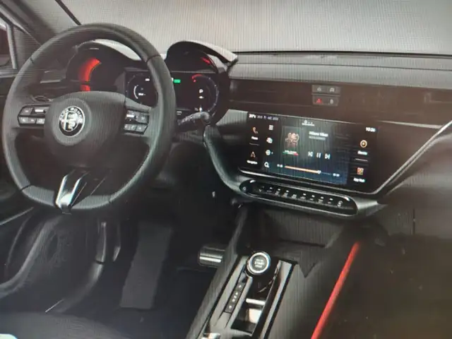 Alfa Romeo Junior view 7