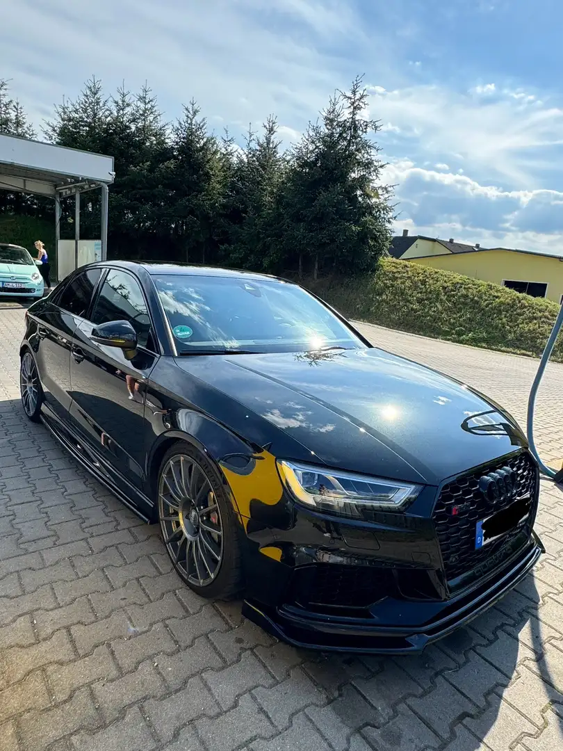 Audi RS3 2.5 TFSI quattro, bestehende Garantie, Tausch evtl Schwarz - 1