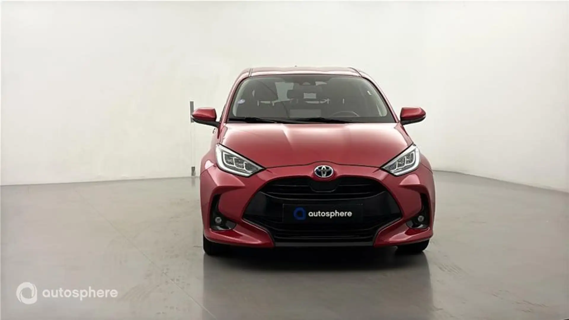 Toyota Yaris 116h Design 5p MY22 - 2