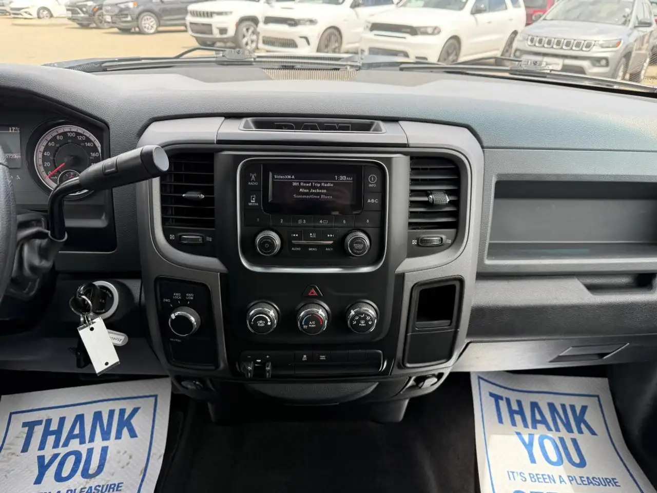 RAM 1500 снимка RAM 1500