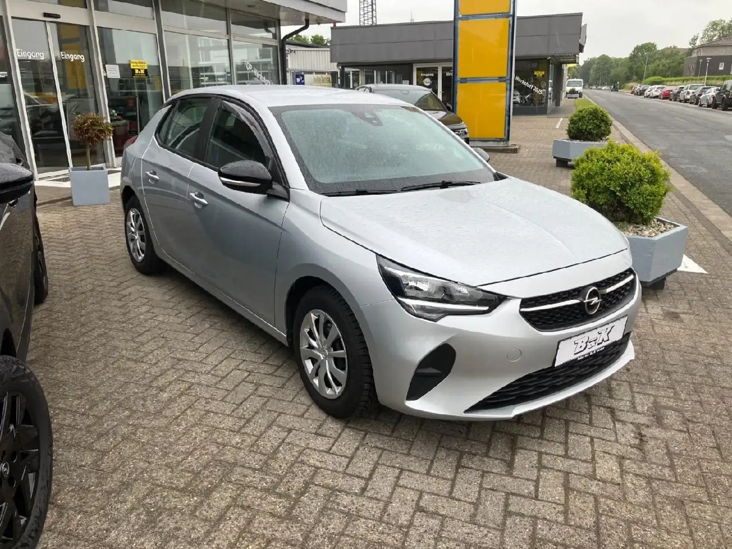 Opel Corsa Edition Plateado - 2