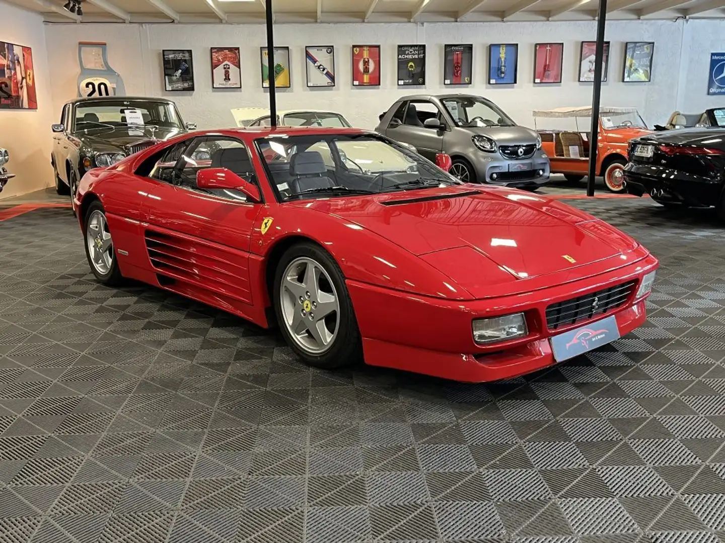 Ferrari 348 3.4 3405cm3 300cv Rood - 1