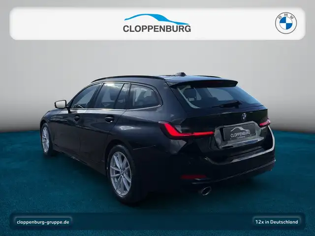 BMW 3 Series view 3
