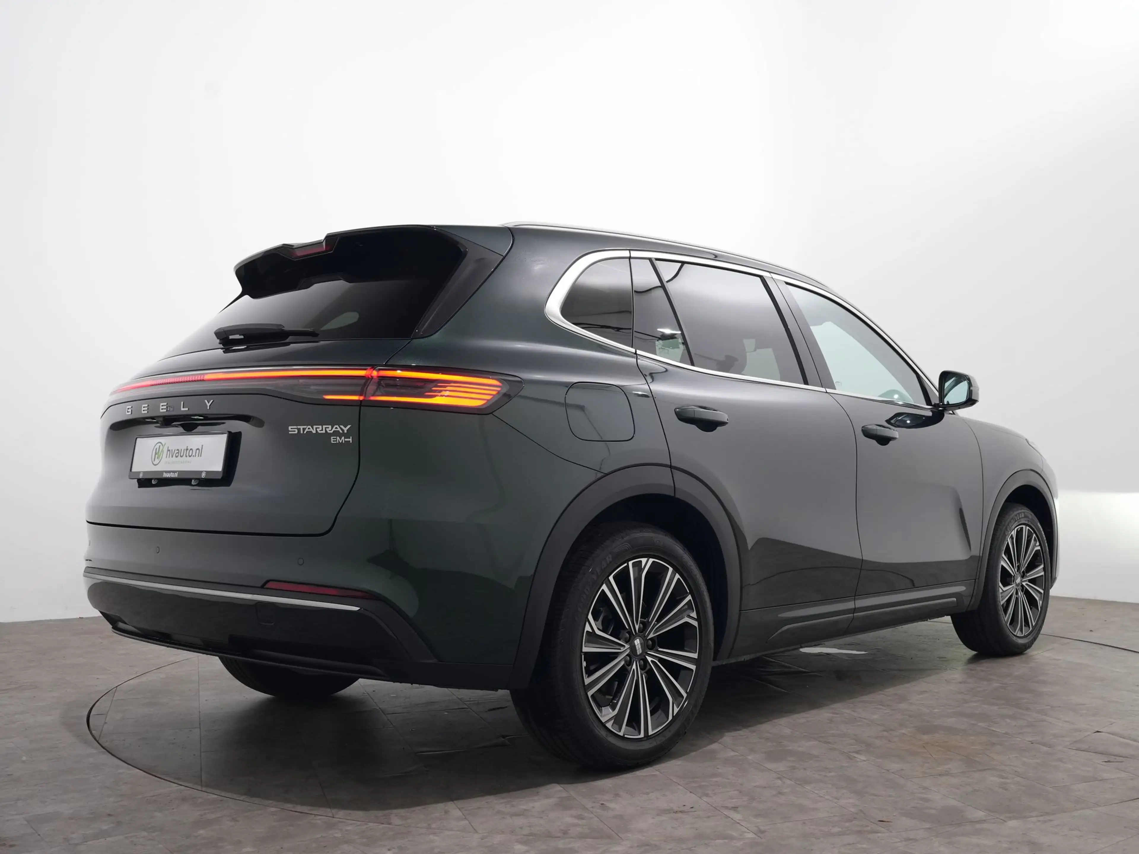 Geely Starray EM-i 1.5 MAX+ LONG RANGE 29,8 KWH | 136km WLTP | Panora — photo 15
