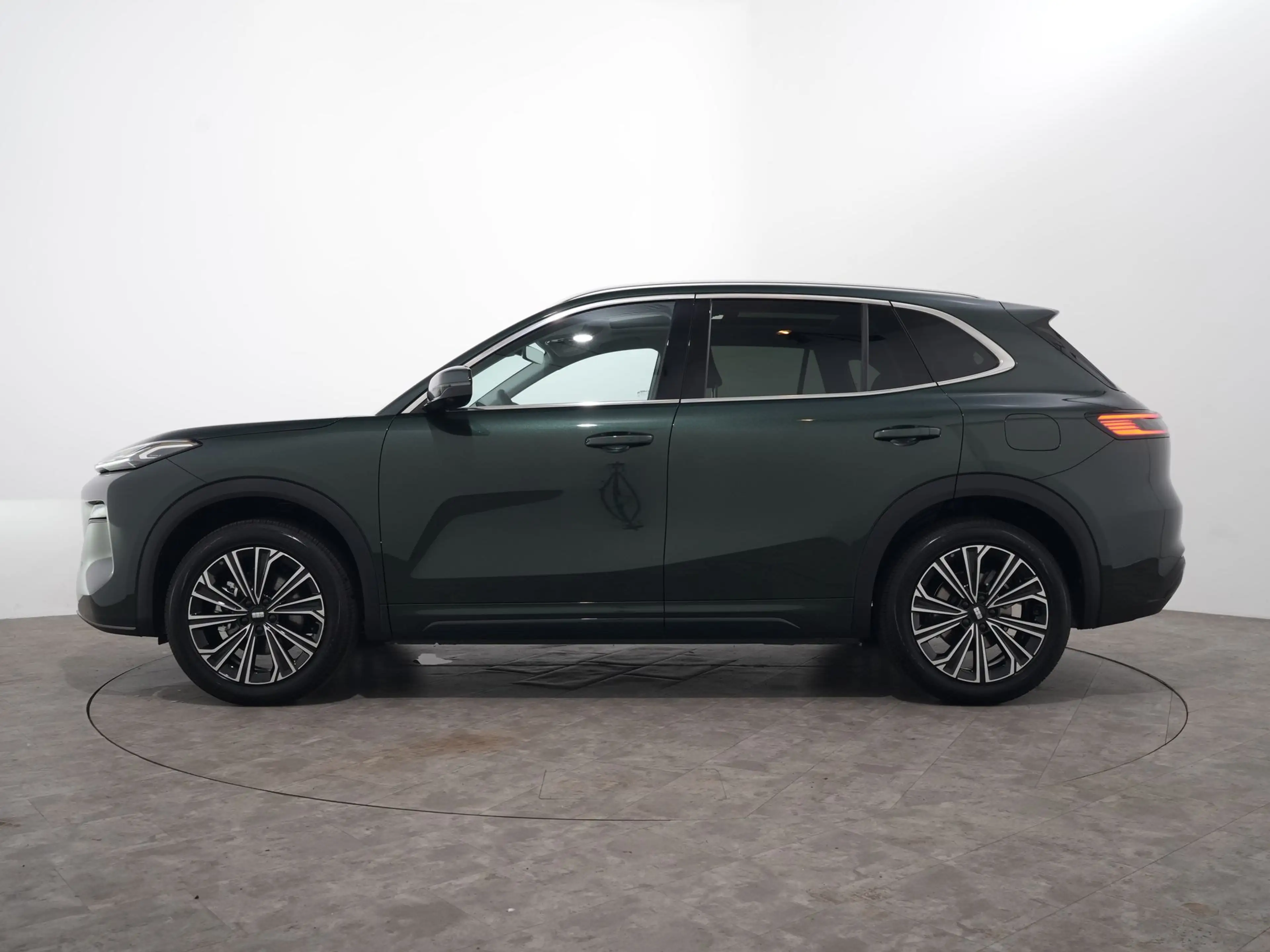 Geely Starray EM-i 1.5 MAX+ LONG RANGE 29,8 KWH | 136km WLTP | Panora — photo 6