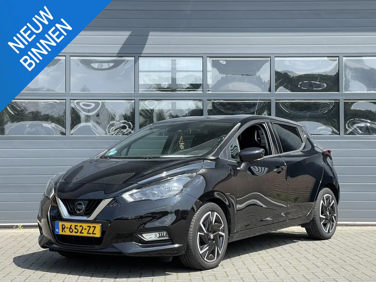 Nissan Micra 1.0 IG-T TEKNA I APPLE CARPLAY I CLIMATE CONTROL I Zwart - 1
