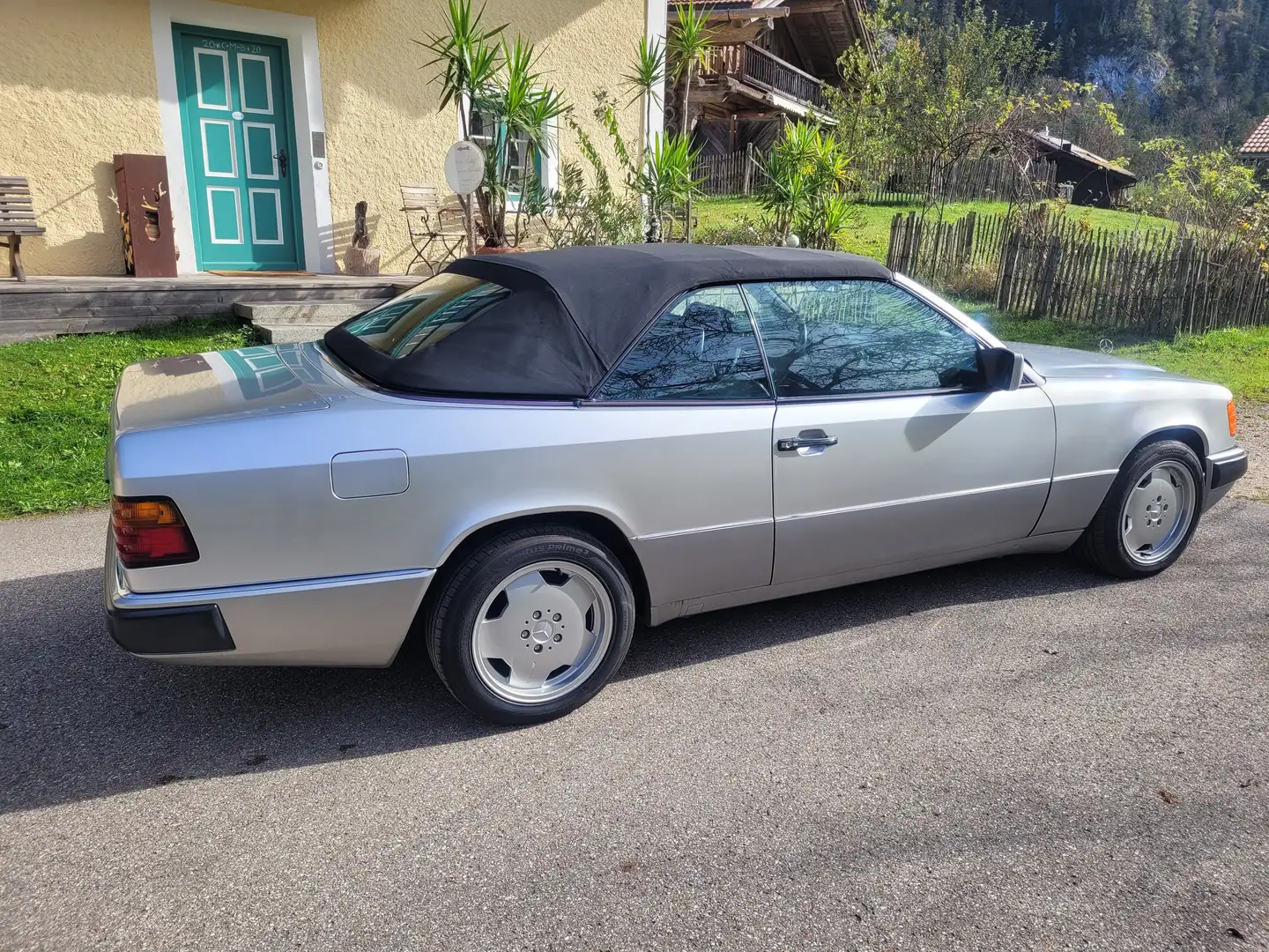 Mercedes-Benz CE 300 300-24 Cabrio/Automatic/Klima Silber - 2