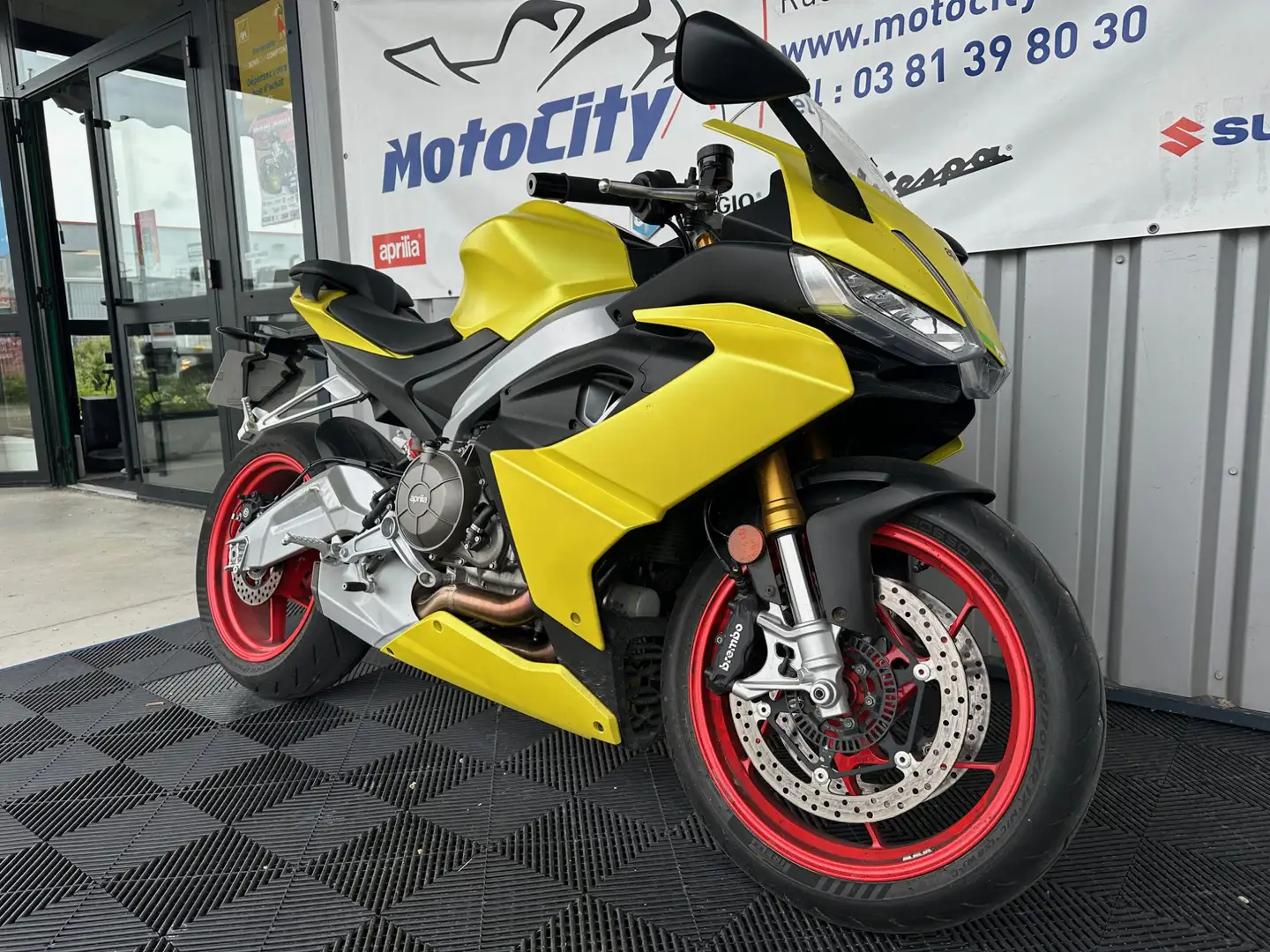 Aprilia RS 660 - 1