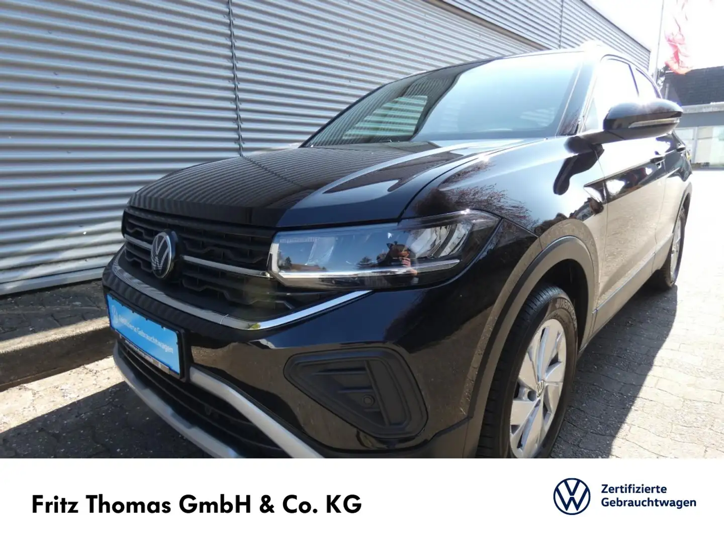 Volkswagen T-Cross 1.0 TSI DSG Life LED Navi AHK SHZ ACC Klima Navi Schwarz - 2