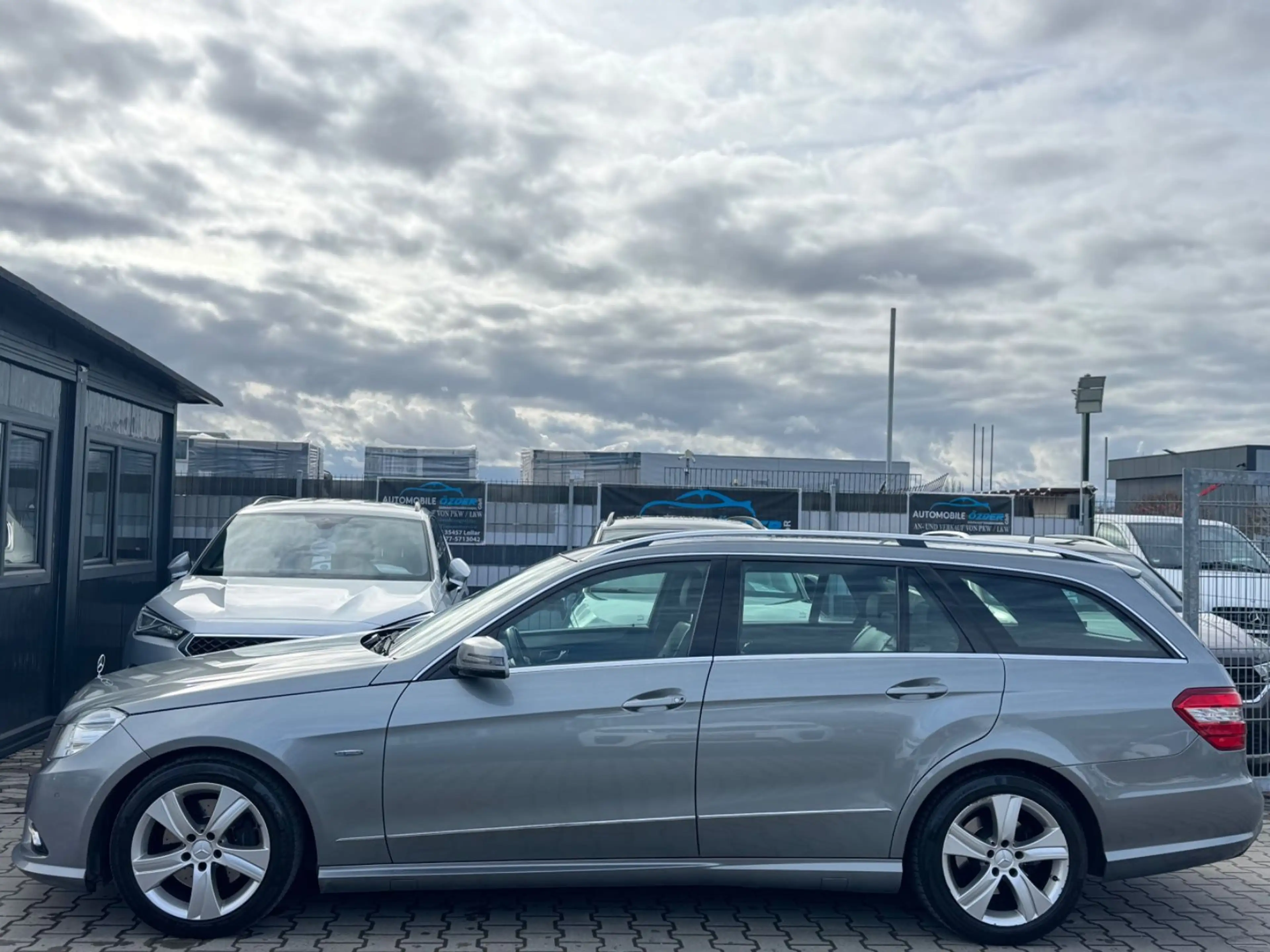 Mercedes-Benz E 350 CDI Avantgarde BlueEfficiency+Finanzierung — photo 10