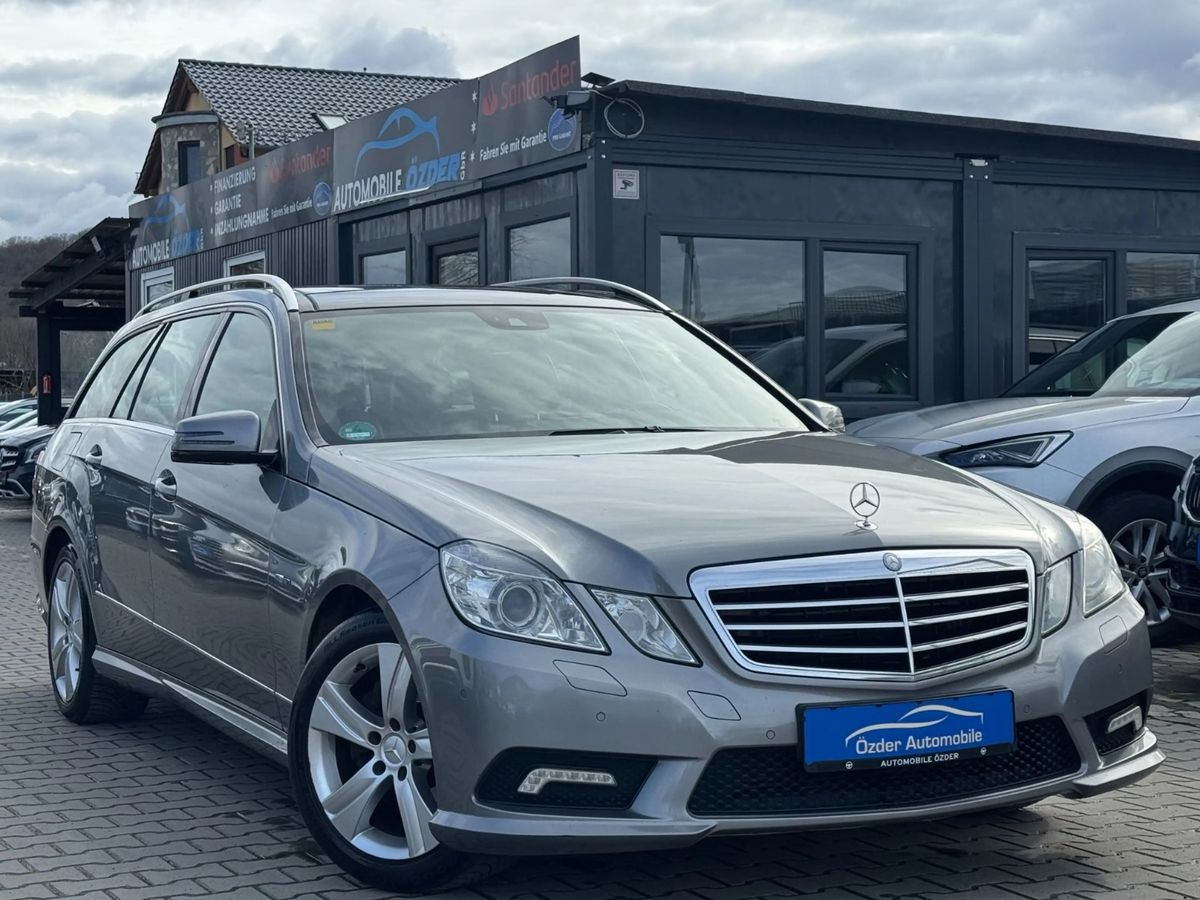 Mercedes-Benz E 350 CDI Avantgarde BlueEfficiency+Finanzierung