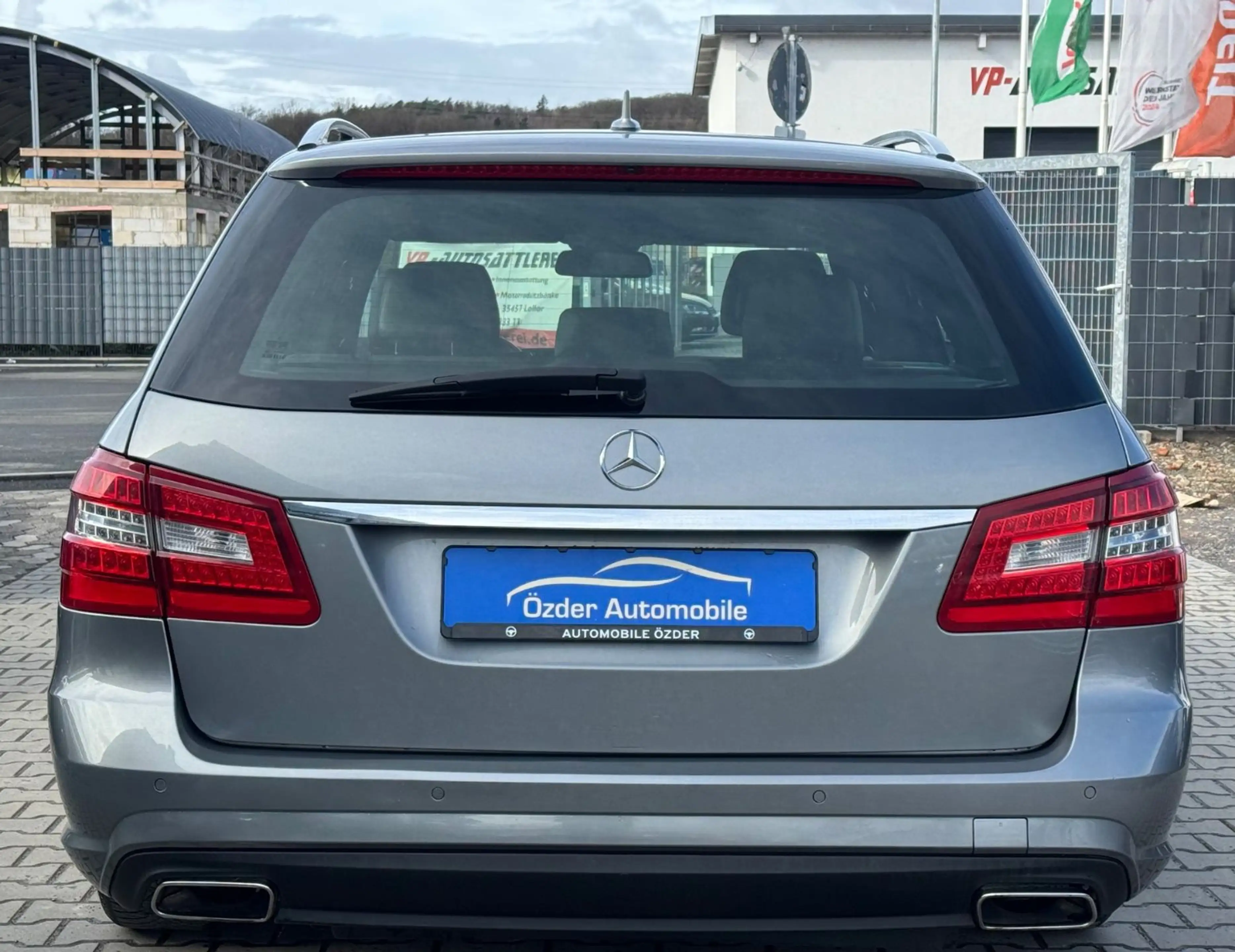 Mercedes-Benz E 350 CDI Avantgarde BlueEfficiency+Finanzierung — photo 7