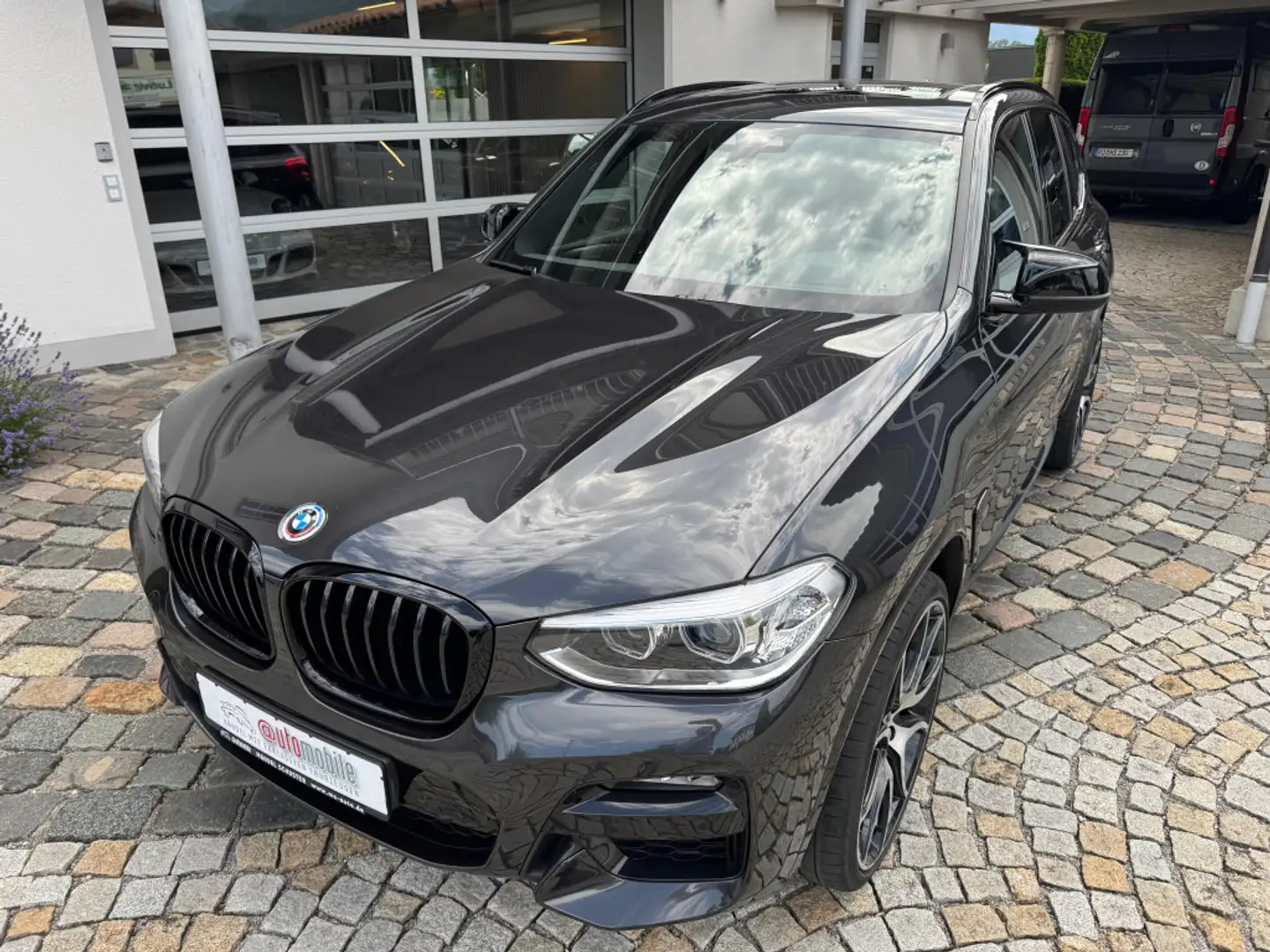 BMW X3 20d M-Sport|Pano|LED|HiFi|KomfZug|HUD|AHK|22 Grijs - 2