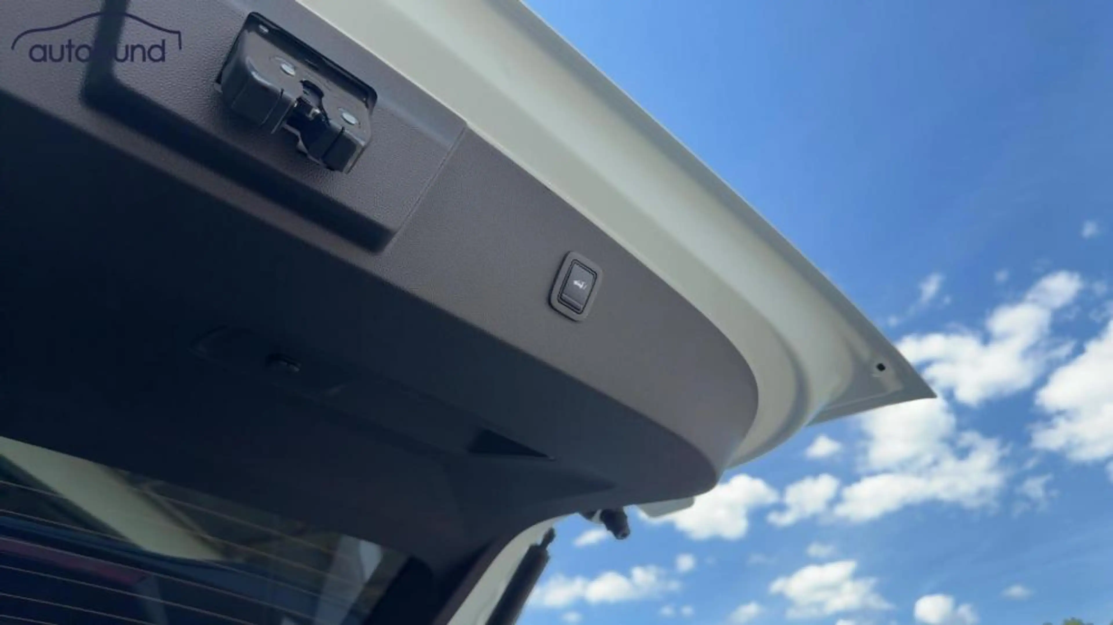 Dacia Bigster 1,2 TCE (MHEV) 140 Celebration Alu KA LED Link — photo 9