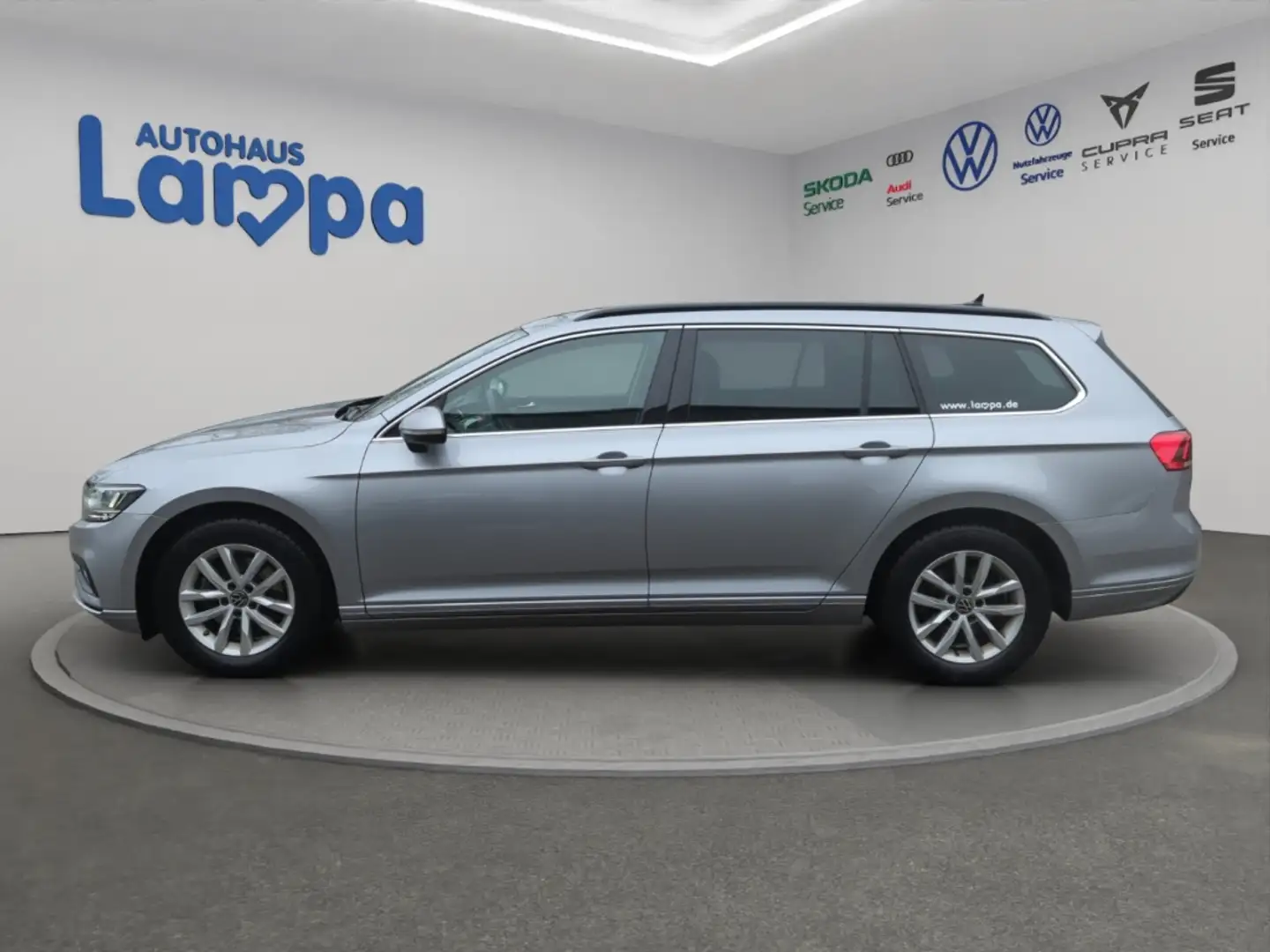 Volkswagen Passat Variant Business 2.0 TDI DSG AHK,NAV,PDC,ACC,LED Silber - 2