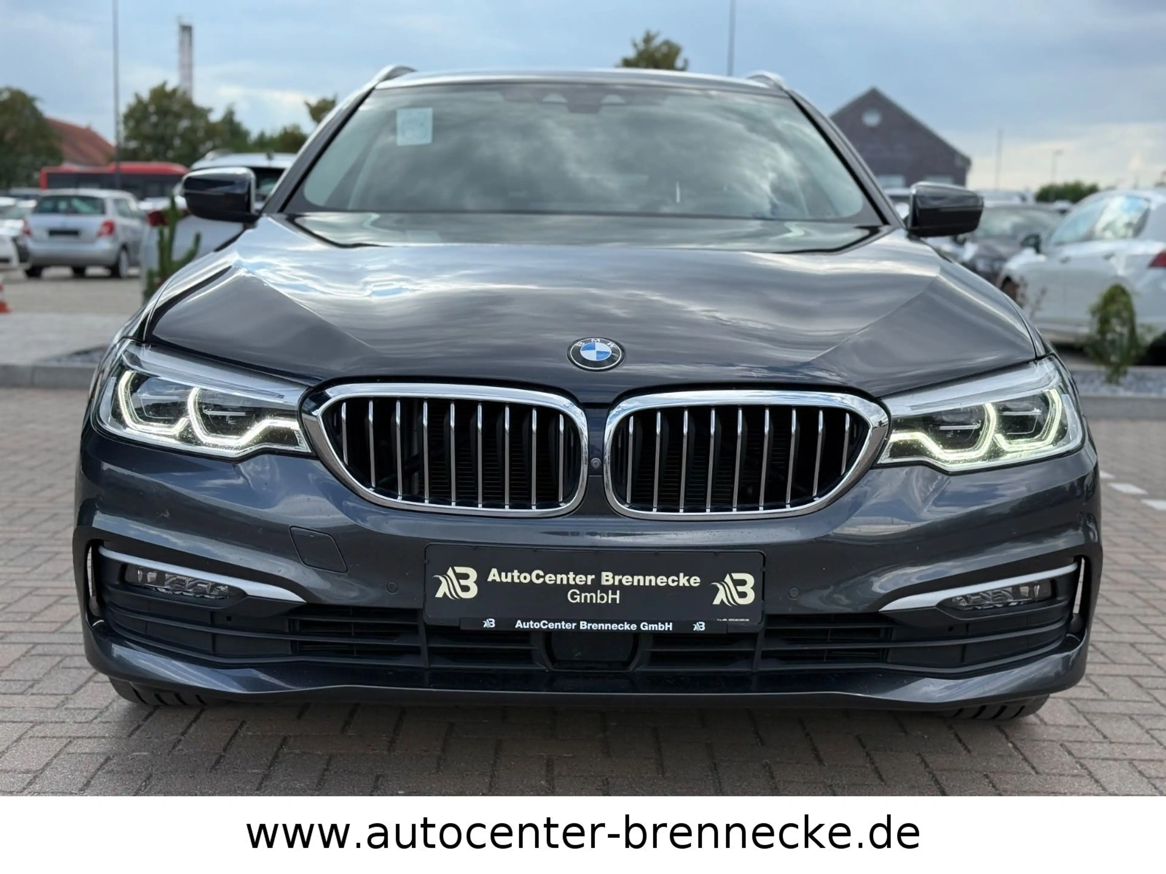 BMW 520 d Touring xDrive*HUD*ACC*AHK*360°* — photo 3