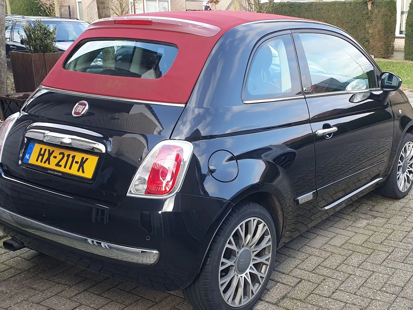 Fiat 500 0.9 TwinAir T Lounge Zwart - 1