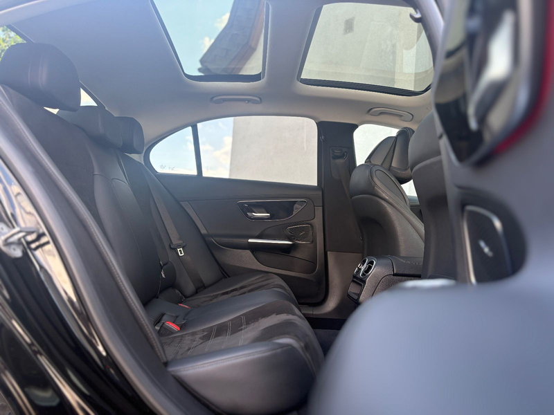 Mercedes-Benz C 200 4Matic/AMG-Line/Pano/Burmester/360°/MBUX/ — photo 28