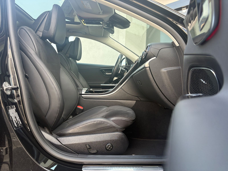 Mercedes-Benz C 200 4Matic/AMG-Line/Pano/Burmester/360°/MBUX/ — photo 27