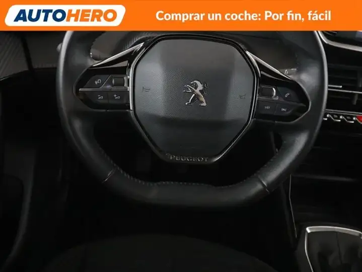 Peugeot 2008 2023, foto 23
