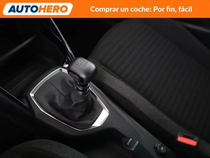 Peugeot 2008 2023, foto 26