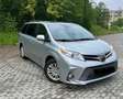 Toyota Sienna 4WD- 7 Sitzer Argento - thumbnail 2