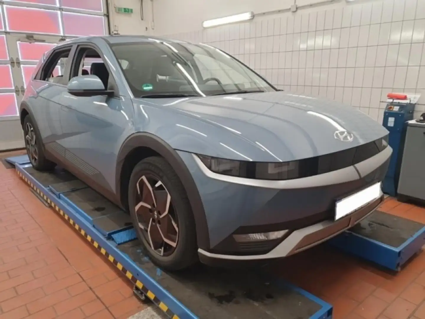 Hyundai IONIQ 5 Wärmepumpe*CarPlay*LED*Navi*DAB+*SHZ* Grau - 2