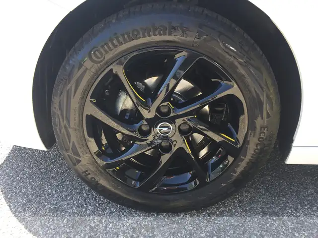 Opel Corsa view 9