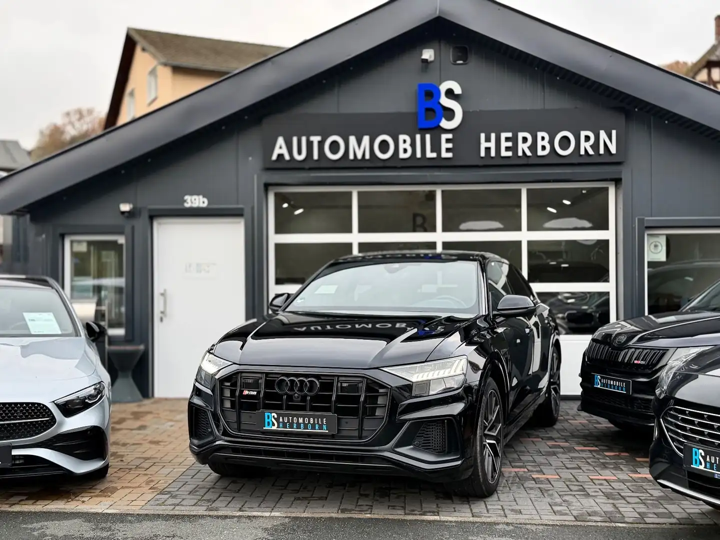 Audi SQ8 4.0 TDI quattro/Luft/Pano/360°/AHK/B&O/Massa Schwarz - 1