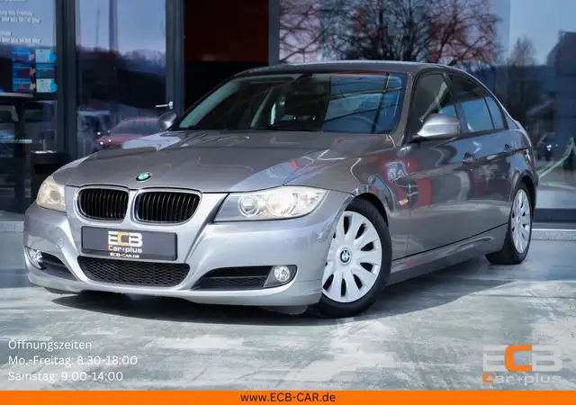 BMW 318 d Limousine *SHZ/Sportsitze/PDC/AHK*