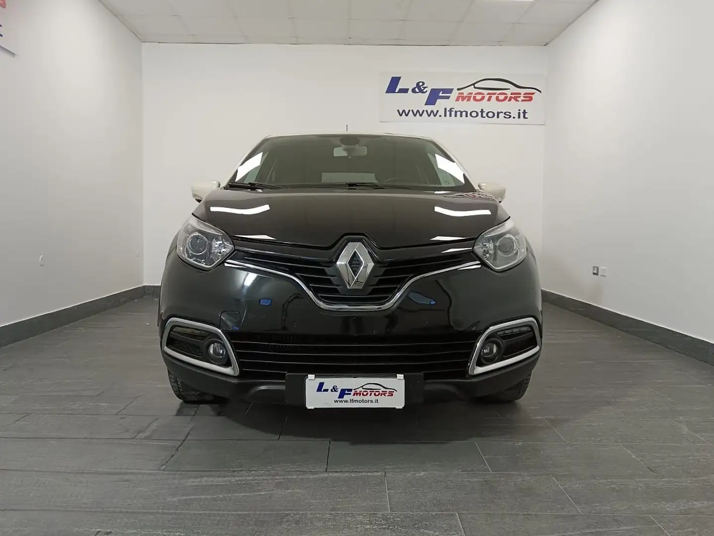 Renault Captur dCi 8V 110 CV S&S Energy Intens Zwart - 2