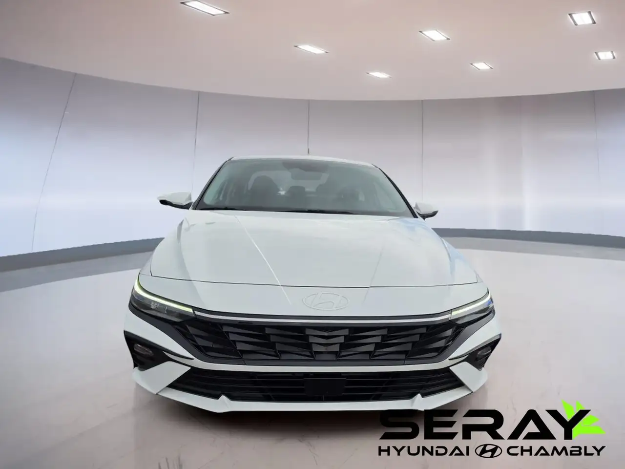 Hyundai ELANTRA снимка Hyundai ELANTRA