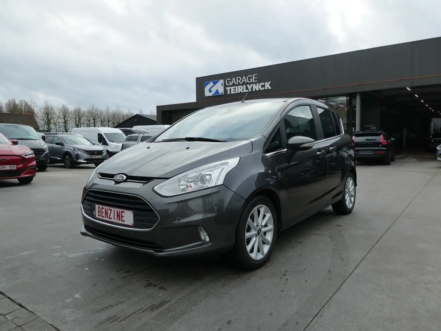 Ford B-Max 1.0 i benzine 100pk Titanium luxe '17 (76627) Gris - 1