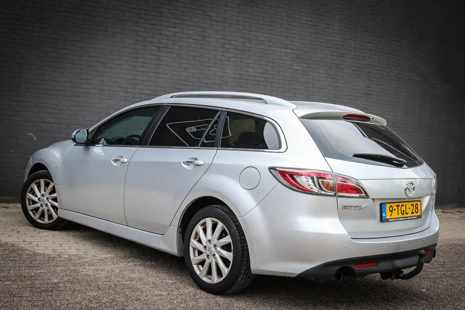 Mazda 6 Sportbreak 2.0 TS Net binnen; Jouw droomauto? Grijs - 2