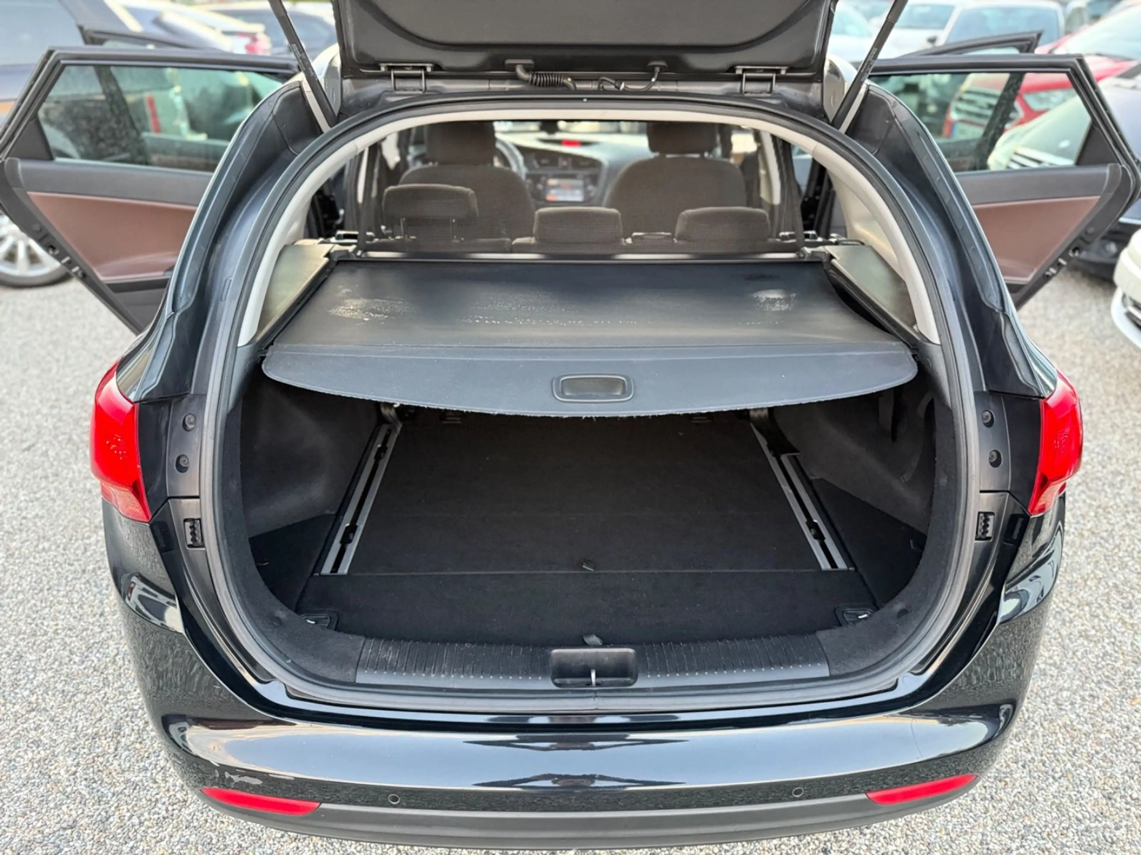 Kia Ceed SW / cee'd SW PLATINIUM/SHZ/PANO/NAVI/VOLL/ — photo 13